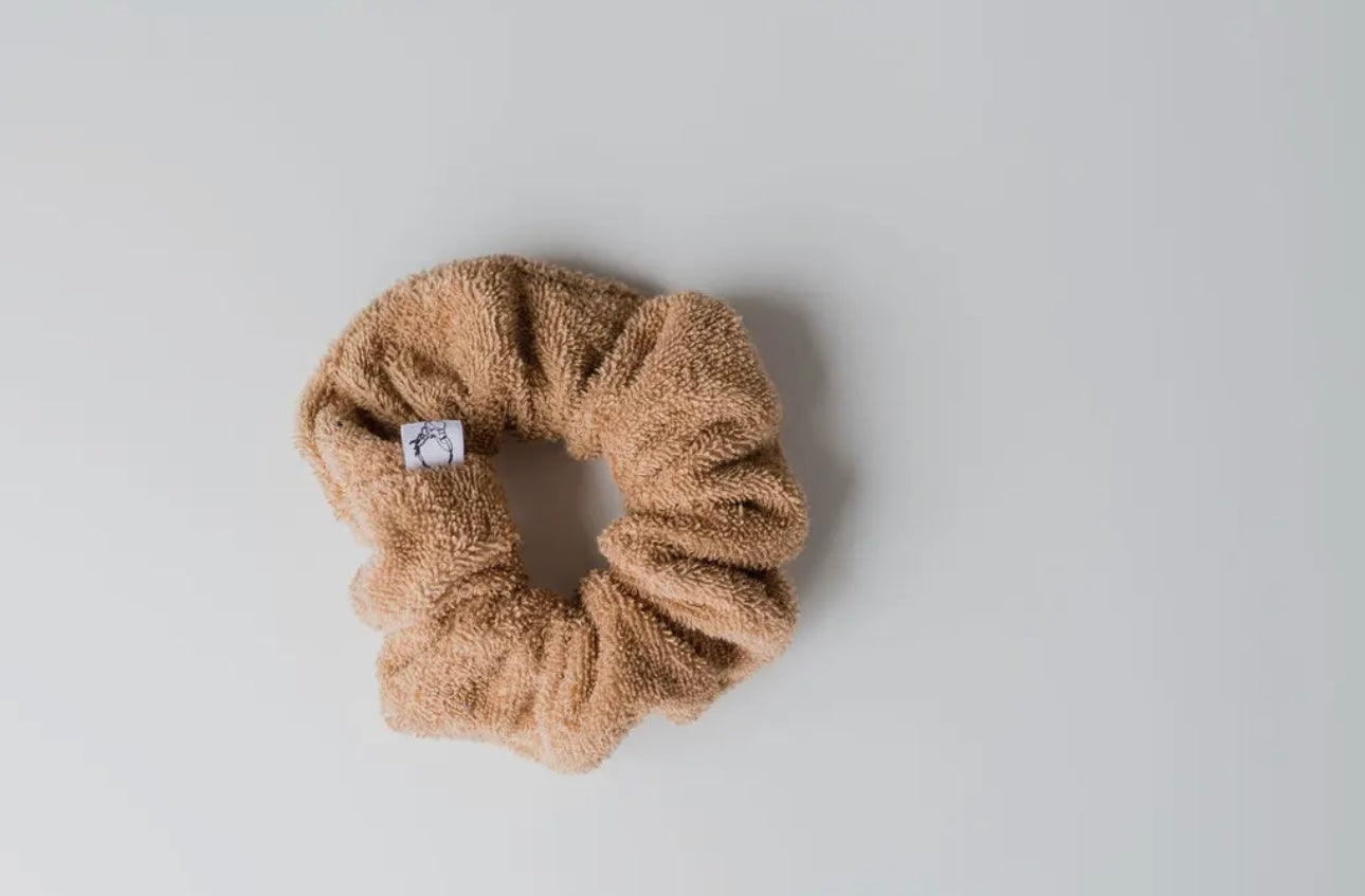 All-Day-Hold: Towel Scrunchies